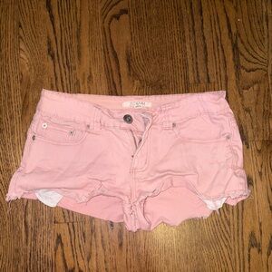 LOW RISE PINK MICRO SHORT